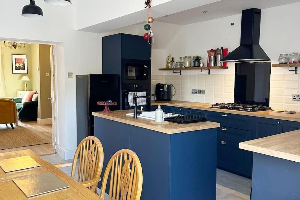 הוילה Townhouse In Belfast, Newtownabbey. מראה חיצוני תמונה